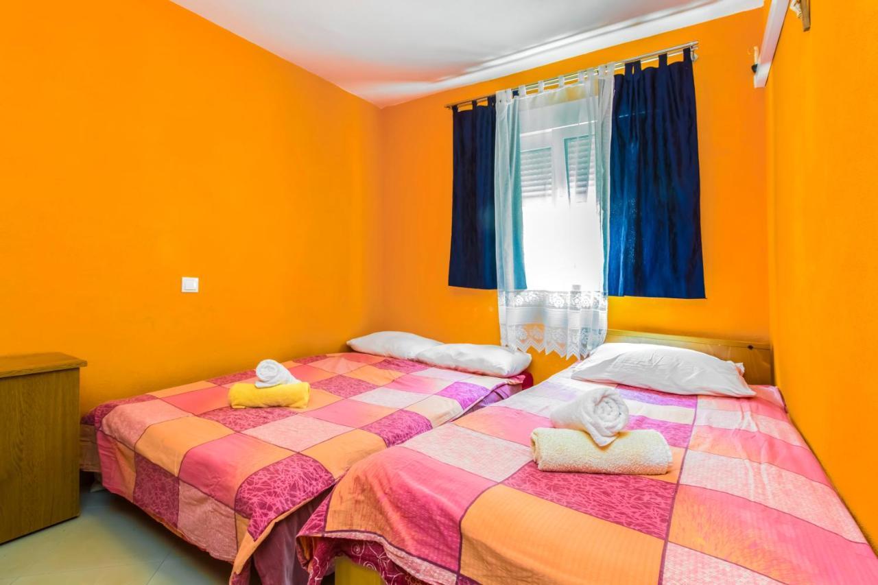Apartment Sparadici 10015B Grebaštica Esterno foto